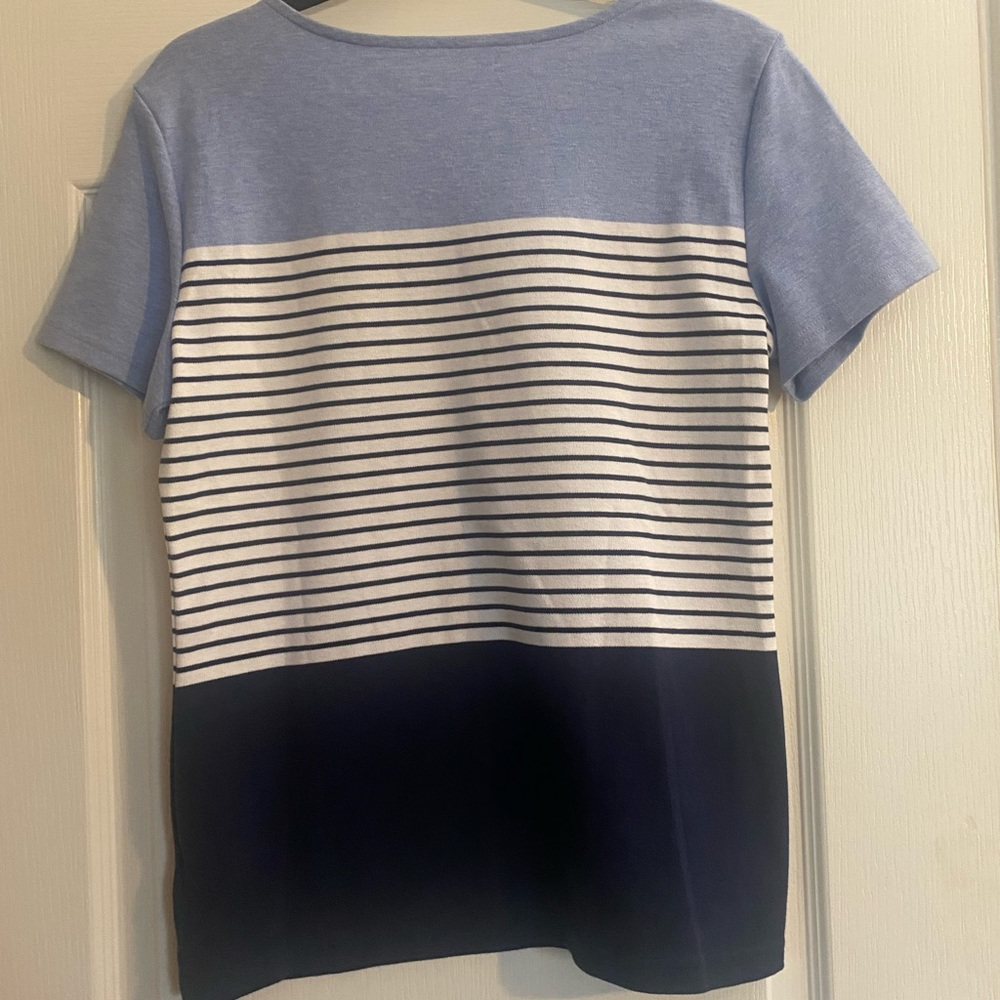 Karen Scott sport tee shirt